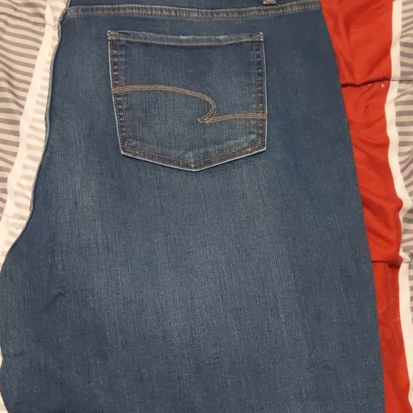 Jeans - Picture 3 of 3